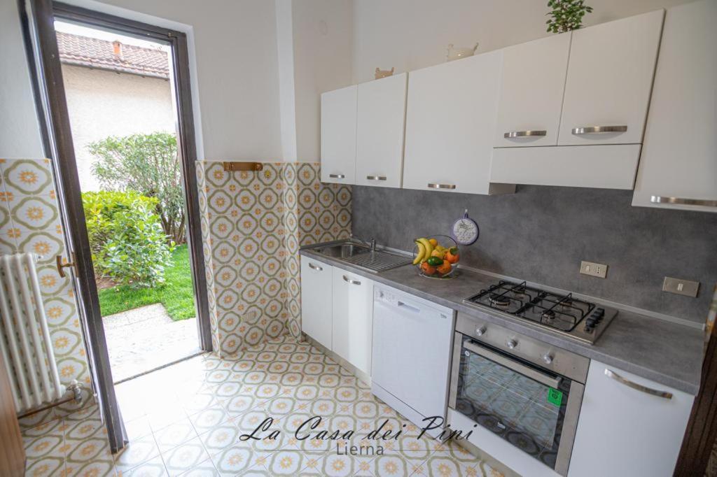 La Casa Dei Pini Apartment Lierna Exterior foto